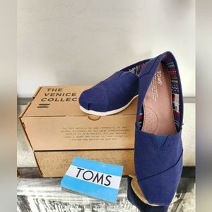 Toms women's shoes